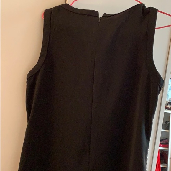 Top - Picture 2 of 3